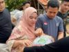 M.Napoleon S.T (Ayong) Politisi Muda Dari Partai PPP Salurkan Bantuan Kepada Korban Terdamfak banjir