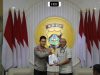 Kapolda Bali Terima Hasil PKDN Sespimti Polri Dikreg ke-35 T.A. 2026 Kapolda Bali Terima Hasil PKDN Sespimti Polri Dikreg ke-35 T.A. 2026