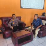 Jalin Silaturahmi, Kapolsek Cimarga Polres Lebak Sambangi Kepala Sekolah SMPN 3 Cimarga