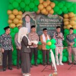 KAPOLSEK MUARA KUANG MENGHADIRI PERESMIAN MADRASAH IBTIDAIYAH DAN MADRASAH DINIYAH RUMAH QURAN AR RUSDY KEL. MUARA KUANG KEC.MUARA KUANG KAB. OGAN ILIR* 