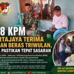 1.948 KPM di Kertajaya Terima Bantuan Beras Triwulan, Babinsa Pastikan Tepat Sasaran