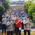 Polsek Rangkasbitung Polres Lebak Sosialisasi Penerimaan Siswa Baru SMA Kemala Taruna Bhayangkara di SMPN 2 Rangkasbitung