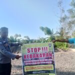 Cegah Karhutla, Bhabinkamtibmas Polsek Betung Sosialisasikan Larangan Pembakaran Lahan di Desa Suka Mulya