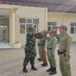 Bukan Sekadar Baris-Berbaris, Babinsa Bekali Linmas Burangkeng dengan Kesiapsiagaan Keamanan
